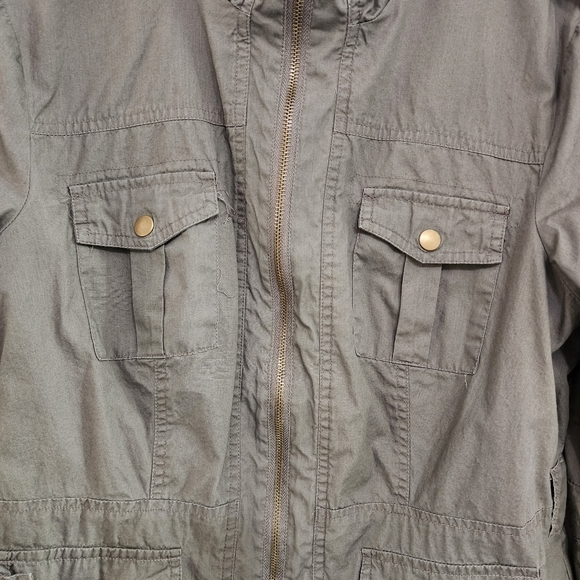 MARK/AVON Zip-Up Sweater (L) - Picture 5 of 10